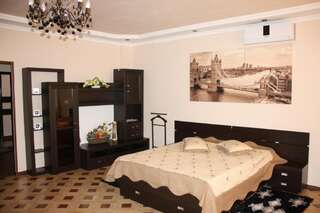 Гостиница Misheli Будённовск Люкс с 2 спальнями-1